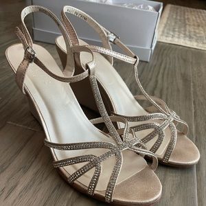 David’s Bridal Wedge Heels Champagne size 8.5